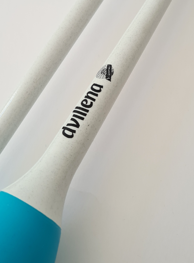 DVILLENA Bicolor Rhythmic Gymnastics Clubs 41cm